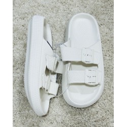 CHANCLAS PLAYA