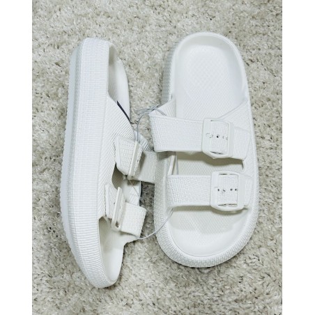 CHANCLAS PLAYA